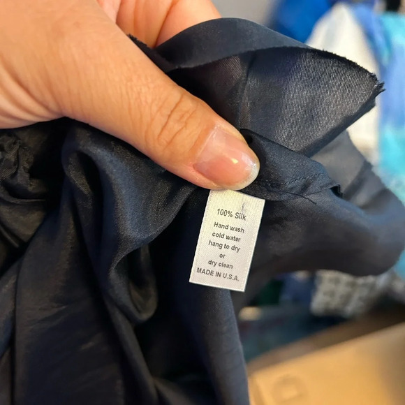 NWT BEAUTIFUL PEOPLE RUFFLE OFF SHOULDER SILK TOP - Picture 3 of 3